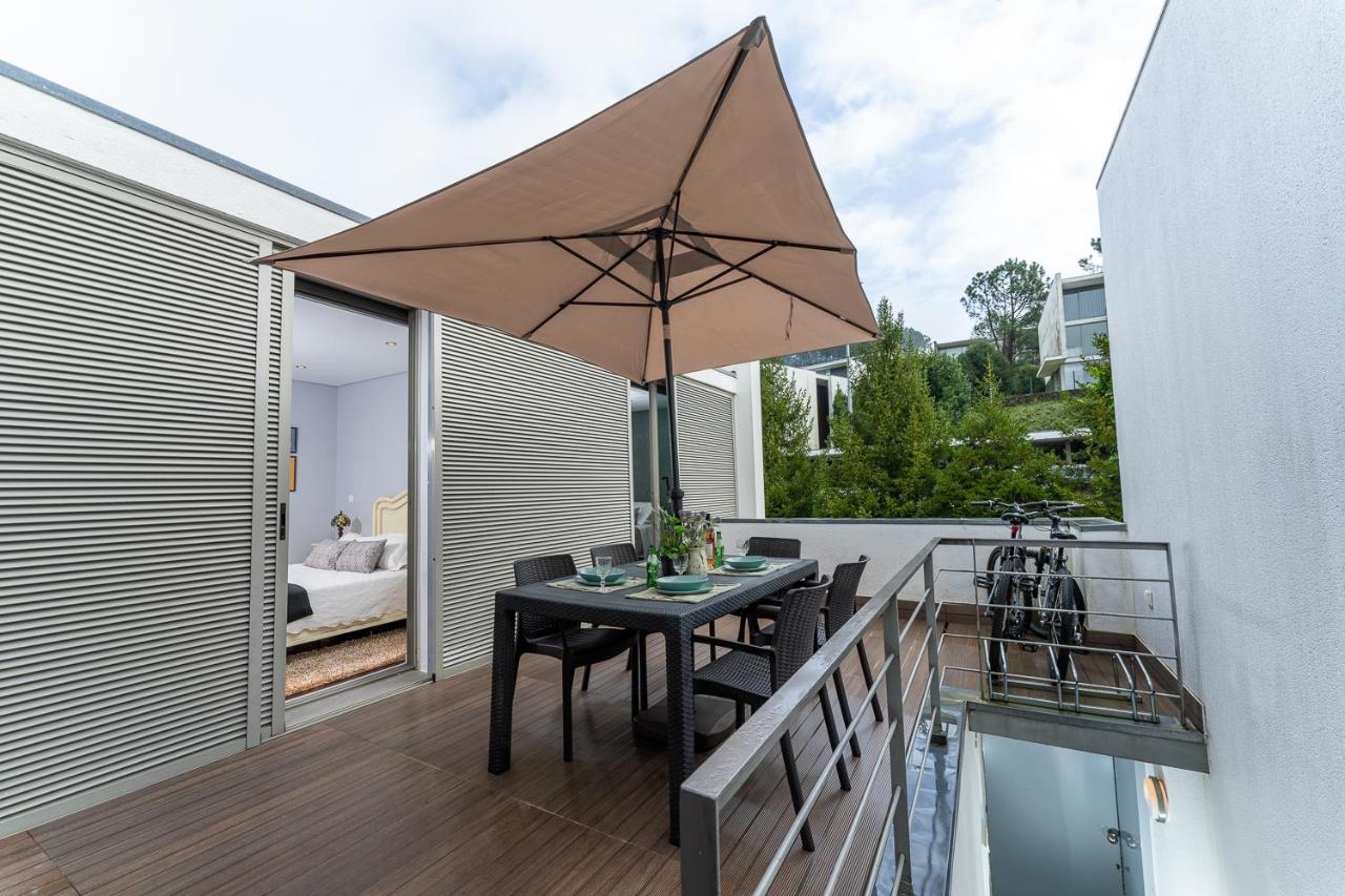 Golf Course - Luxurious Flat T3 - Ponte De Lima Lägenhet Exteriör bild